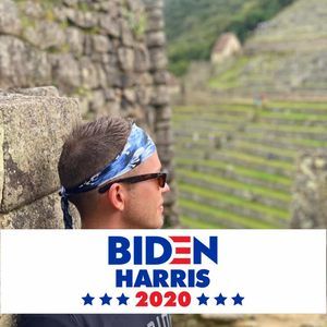 Meet your Posher, Derek